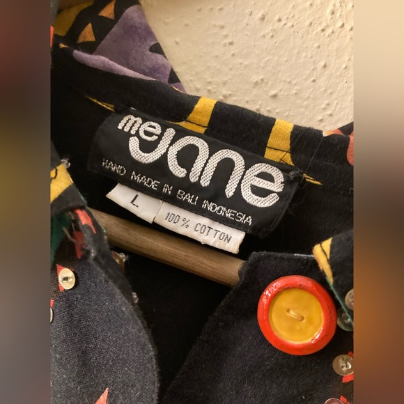 Designer button shirt - Picture 3 of 4